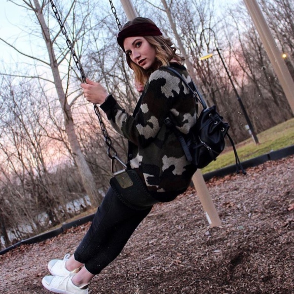 Camouflage Cardigan - Picture 2 of 2